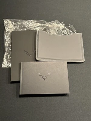 Chevrolet Corvette 2014 libro de coleccionista nuevo en caja  Foto 1 de 4