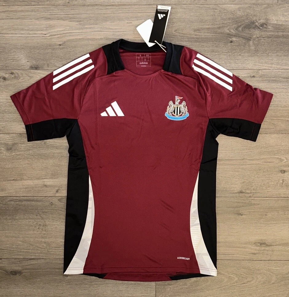 Size S Newcastle United International Club Soccer Fan Jerseys for