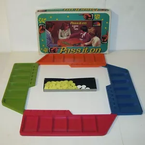 Rare Vintage 1978 PASS IT ON Game! Selchow & Righter #39! Complete in Box! - Picture 1 of 6