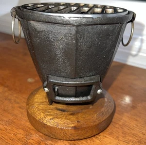 Vintage 4” Japanese Konro Cast Iron & Wood Taiwan Hibachi Table Top Grill - Picture 1 of 9