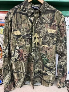 Break Up Infinity Mossy Oak Men’s Button Up Camo Shirt Medium  - Picture 1 of 6