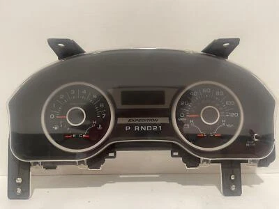 2005-2006 FORD EXPEDITION SPEEDOMETER/CLUSTER - Image 1 of 3