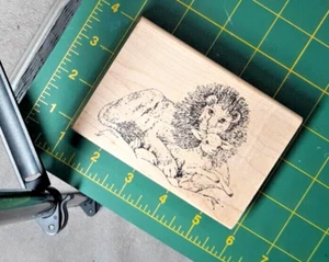 Vtg 97 EASTER LION LAMB Wood Mounted Rubber Stamp Love You To Bits  4 1/2"×3" - Picture 1 of 2