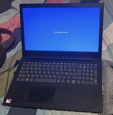 Notevook / Pc Portatile Lenovo Essential V145 Nero - Immagine 1 di 2