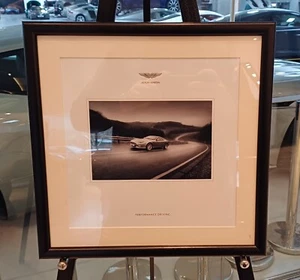 Aston Martin DB7 Vantage Artwork - Picture 1 of 2