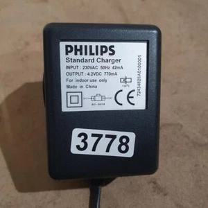 Genuine Phillips AD-A014 Black 4.2V 770mA Mobile Phone AC Adapter Wall Charger - Picture 1 of 4