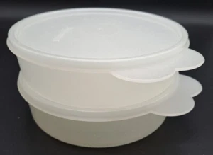 Vintage Tupperware Bowls Set of 2 Big Wonders 2 Cup Cereal & Salad Dishes - Imagen 1 de 3