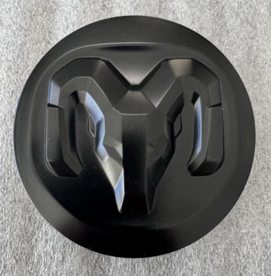 OEM 2019-2024 Dodge Ram 2500 negro 3,75" tapa central 6PG01TRMAA - envío gratuito Foto 1 de 3