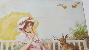 Vintage Ostern Postkarte Dame Sonnenschirm Hase Kaninchen Kreuze P101 - Bild 1 von 6