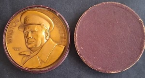1942 Great Britain Winston Churchill Liberation of France bronze Medallion in Or - Bild 1 von 7