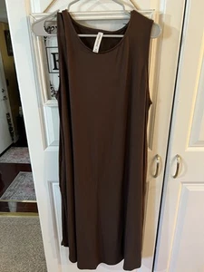 Zenana 1XL Brown Plus Size Women's Round Neck Sleeveless Tank Midi Dress Cruise - Picture 1 of 3