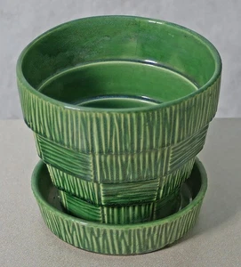 Vintage Mid-Century 6" McCoy USA Green Basket Weave Flower Pot - Picture 1 of 11