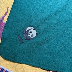 Y2K Vintage WWF World Wildlife Fund Panda Logo Fleece Blanket Green 34” x 56” - Picture 1 of 4