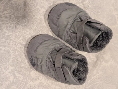Botines infantiles North Face talla 2 Foto 1 de 4