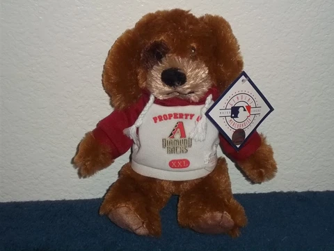 ARIZONA DIAMONDBACKS PLUSH DOG - 8 INCHES TALL Cover
