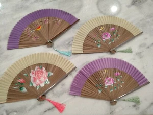 Japanese Exquisite Fine Art Painting Bamboo Folding Hand Fan Design w/Tassel - Picture 1 of 9