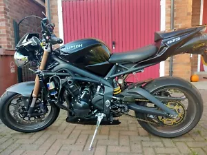 Triumph Daytona StreetFighter 675 - Loads of Extras - Low Miles - Picture 1 of 12