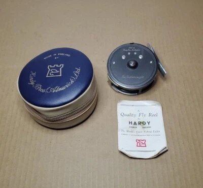 Винтажная нахлыстовая катушка Hardy Bros. Alnwick England «The Featherweight» с чехлом - Изображение 1 из 4