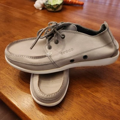 CROCS Size 12  Walu Chukka Boot   LACE-UP BOAT SHOES   light gray  Leather - Image 1 of 4