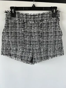 NWT Forever 21 Black & White Polyester Sorts With Fringe Hem & Pockets. Size Med - Picture 1 of 9