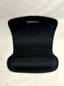 Amazon Basics Irregular Ergonomic Gel Computer Mouse Pad with Wrist Rest - Picture 1 of 1