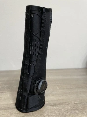 Exos Short Arm Fracture Brace w/ Open Thumb | Cast Splint Small - Image 1 of 4