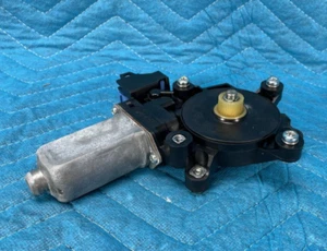 Infiniti Nissan 80730-1LE0B Front Left or Right Door Window Regulator Motor OEM - Picture 1 of 8