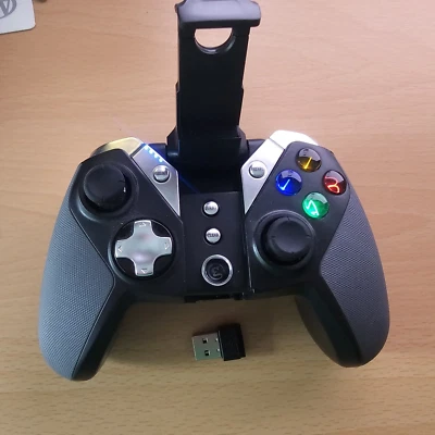 Gamesir G4 Advanced, Bluetooth and 2.4 GHz wireless Controller - Image 1 of 4