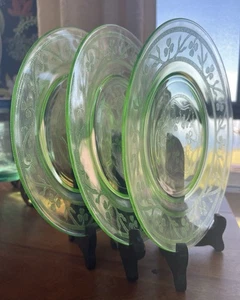 Set of 3 Hazel Atlas Cloverleaf Green  Depression Glass Salad Plates 1930’s - Picture 1 of 17