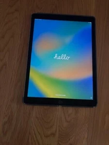 Apple iPad Pro + cell, 12.9" A1652 - Picture 1 of 1
