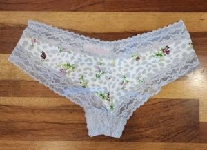 Victoria's Secret Panties SIZE S - Picture 1 of 18