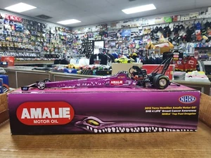 2013 Auto World Terry McMillen Amalie Motor Oil She 4 Life 1:24 Scale Top Fuel - Picture 1 of 4