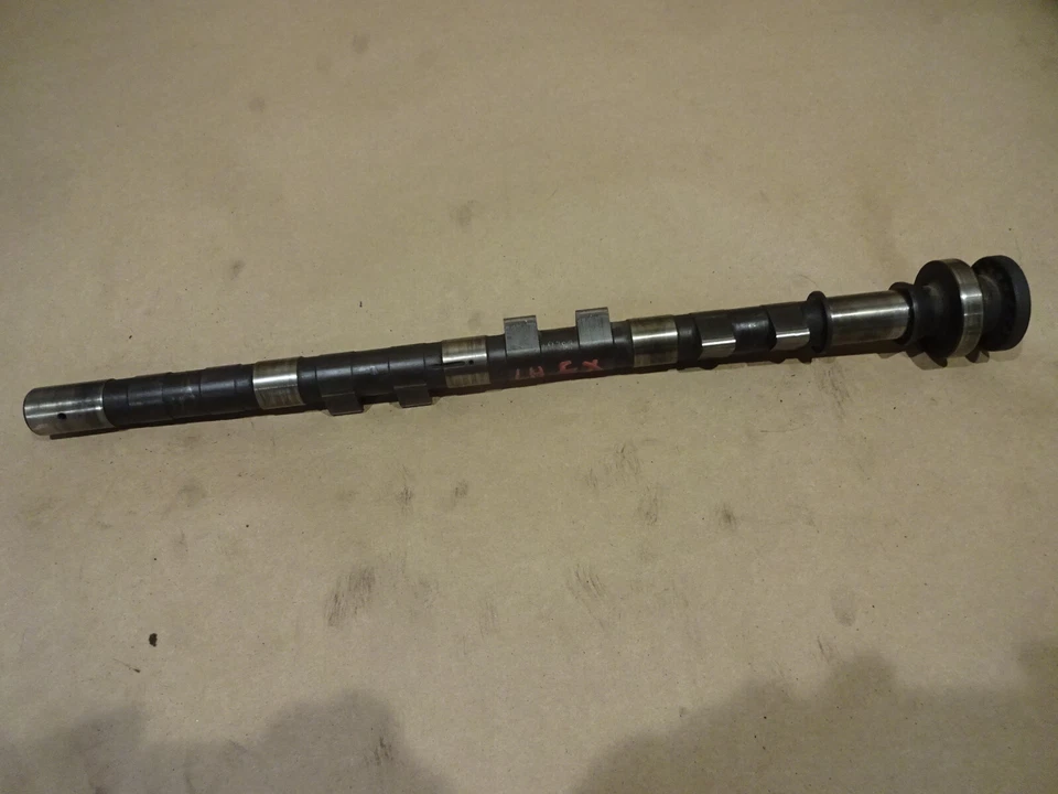 Árbol de levas de escape izquierdo Ferrari Mondial t, 348 - P/N 139338 Foto 1 de 4