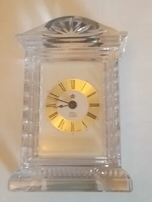 Royal Albert ~ Heavy Cut Crystal ~ Mantel / Desk Clock ~ Free UK P&P - Image 1 of 4