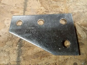 Unistrut P1380 4-Hole Flat Gusset Corner Fitting (4pcs) zinc - Picture 1 of 1