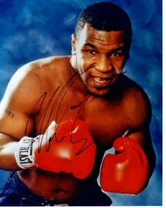 Mike Tyson Signed Autographed 8x10 Photograph - Picture 1 of 1