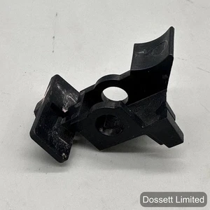 Milwaukee Bohrhammer Lock Button OEM Originalteil 44-60-0074 für 5546-21 - Bild 1 von 4