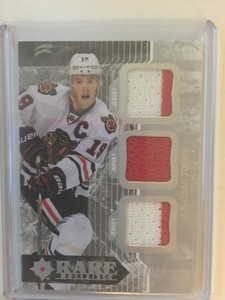 2014-15 Ultimate Jonathan Toews /99 Jersey Rare Materials Upper Deck 14/15