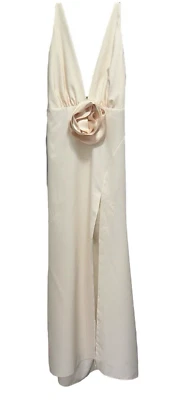 Maxi Vestido ASOS LUXE Talla 14 Nuevo con Etiquetas Crema Escote Profundo Alto Dividido Tirantes Espalda Foto 1 de 4