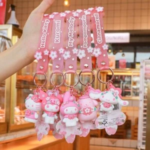 Llavero Sakura Rosa Personajes Sanrio 2"H - Imagen 1 de 6