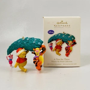🌟Hallmark Keepsake Ornament 2010 A Tree for Three Winnie the Pooh Collection - Picture 1 of 5