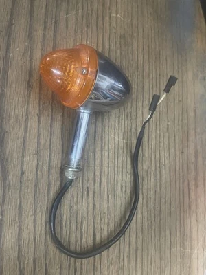 Triumph 900 Thunderbird Sport 1998 señal de giro trasera Foto 1 de 4