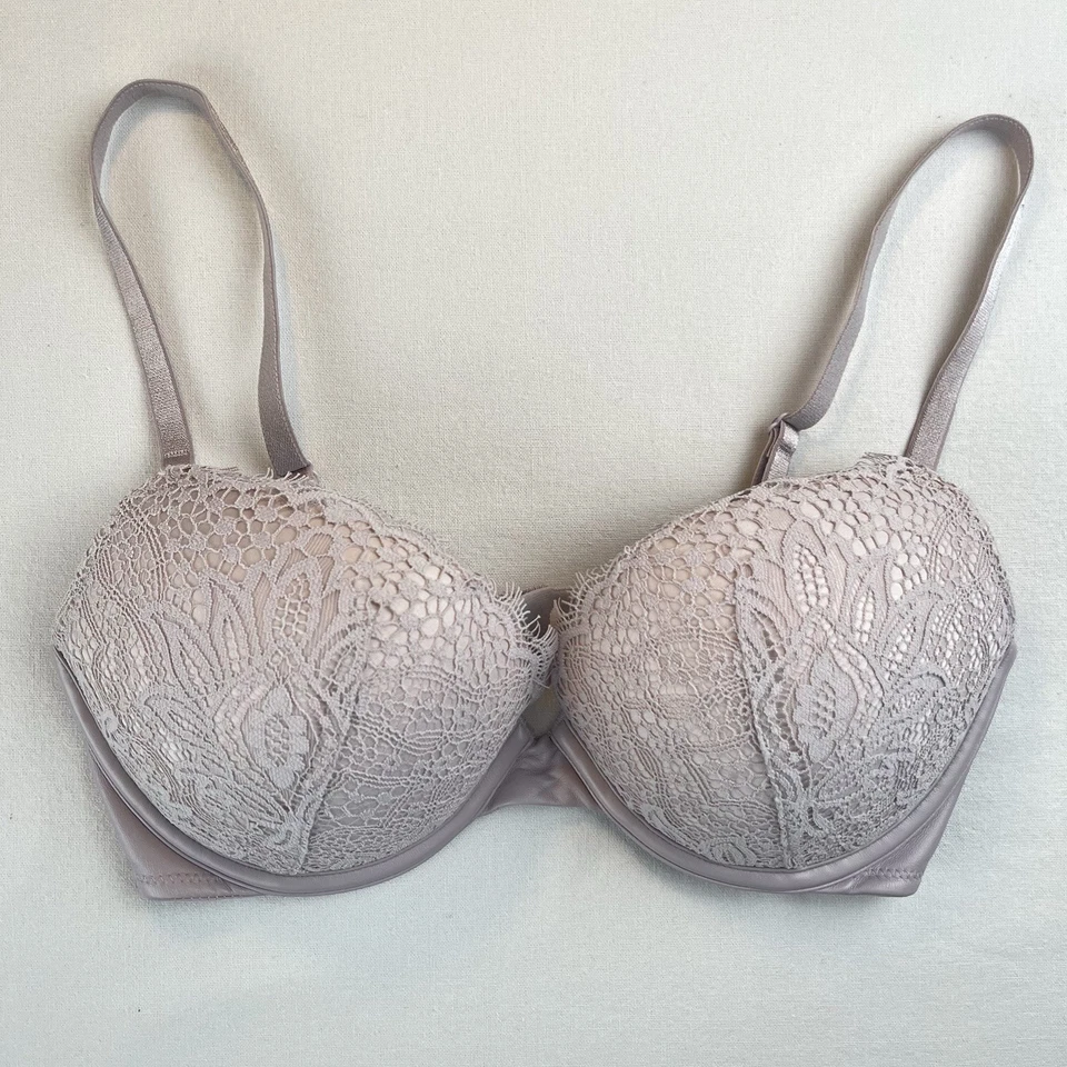Sutiã Victoria’s Secret tamanho 28C* muito sexy push up rosa blush renda - Imagem 1 de 4