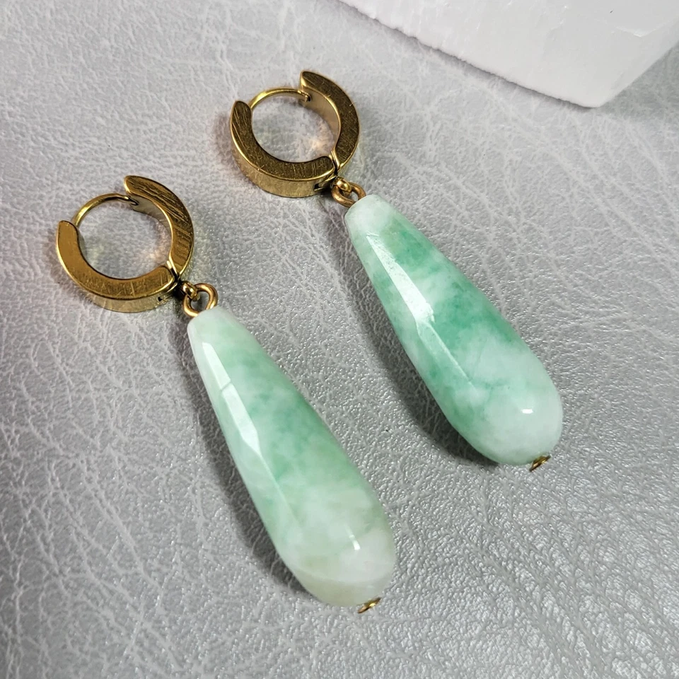Зеленый кварц нефрит длинный каплевидные серьги с застежкой-кольцом - Изображение 1 из 4