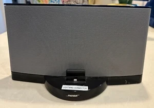 Bose SoundDock Series III 3 - iPod iPhone iPad Dock Speaker Lightning Connector - Picture 1 of 5