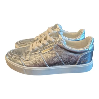 Sam Edelman Silver Leather Sneakers Womens size 8 Cushioned Comfort Lace up  - Image 1 of 4