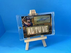 2024 Topps Triple Threads Relic Jose Altuve Autograph 2/9 SSP - Picture 1 of 6