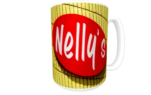 Taza/taza de café NELLY con el nombre en fotos de letrero reales - Imagen 1 de 2