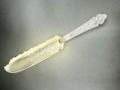 REBANADA DE HELADO DE PLATA ESTERLINA MEDICI OLD DE GORHAM CORTE BRILLANTE SIN MONOGRAMA Foto 1 de 4