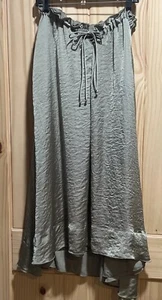 Zara Maxi A-Linie Boho Wintergrün Rüschen Rock Gr. Medium - Bild 1 von 6